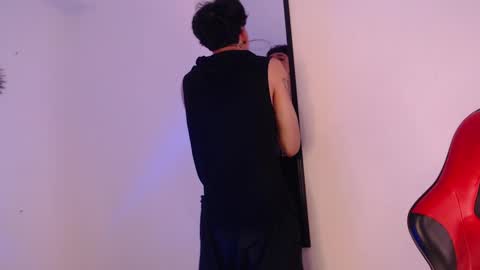 anhonymus online show from 09-11-25, 04:56