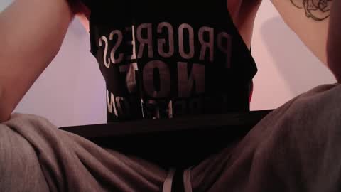 anhonymus online show from 09-30-25, 04:45