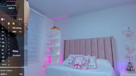 Ania online show from 12-28-24, 12:15