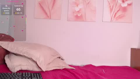     online show from 12-14-25, 06:56