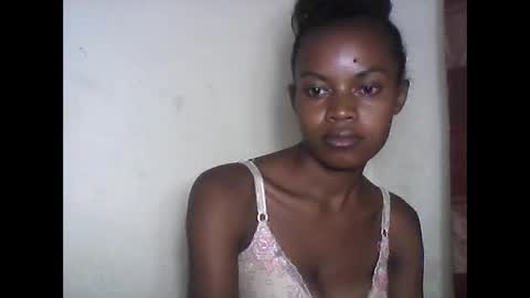 Snapshot of anicha_69 chatting on 05-28-26, 12:02 anicha_69 online show from 05-28-26, 12:02