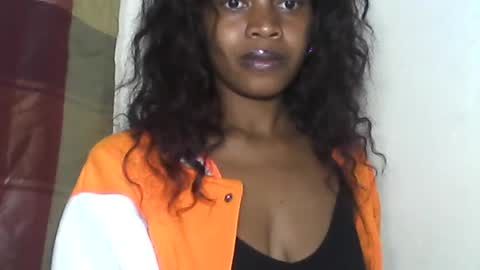 Snapshot of anicha_69 chatting on 06-22-26, 04:26 anicha_69 online show from 06-22-26, 04:26