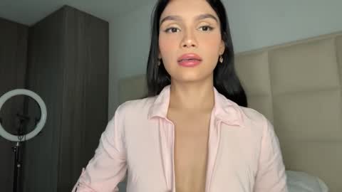 ANGIE online show from 01-03-25, 03:38