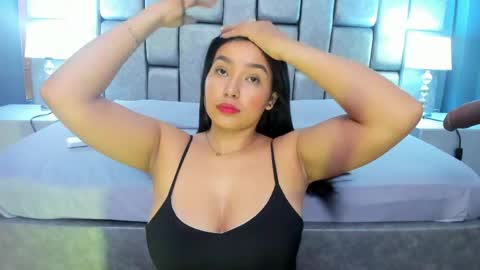Snapshot of anievans_ chatting on 05-20-26, 11:05 Ani Time schedule 0600 - 1400 GMT -5 online show from 05-20-26, 11:05