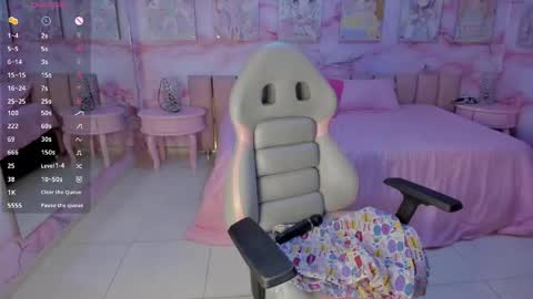Maria online show from 02-16-25, 01:38