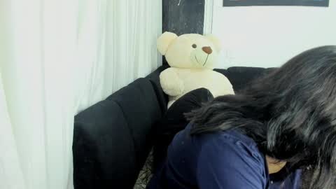 Anissa online show from 04-30-26, 05:03