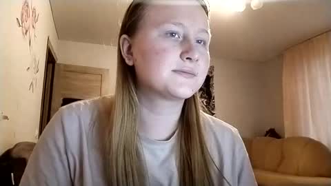 Anika online show from 12-05-25, 01:42