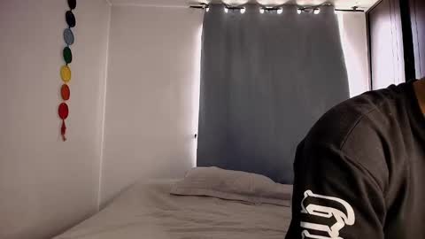 Snapshot of anika_lowen chatting on 09-26-25, 03:27 Anika And Lowen Your Thumbs Up Are Super Important For Us online show from 09-26-25, 03:27