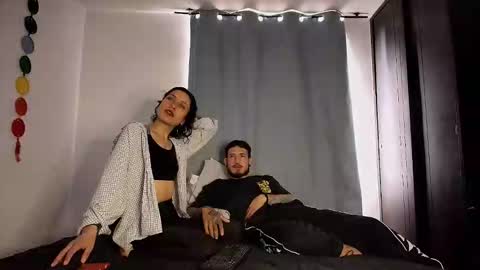 Snapshot of anika_lowen chatting on 10-10-25, 04:28 Anika And Lowen Your Thumbs Up Are Super Important For Us online show from 10-10-25, 04:28