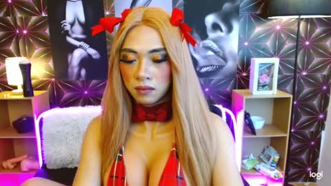 Anika online show from 03-05-25, 02:36