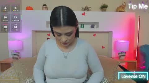 Anika Romano online show from 06-25-26, 11:26