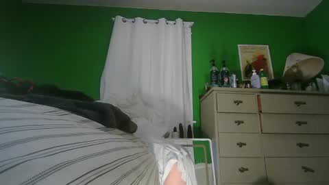Snapshot of anilyseardor chatting on 05-13-26, 08:12 Ani online show from 05-13-26, 08:12