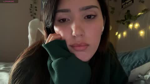 Snapshot of anisa_sweet chatting on 04-21-26, 12:11 Anisa Moan from LovenseWet from Tip MenuOpen for Private online show from 04-21-26, 12:11