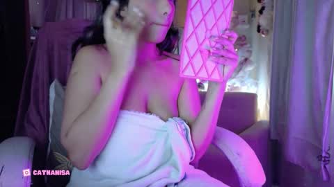 Anisahade online show from 11-16-25, 04:34