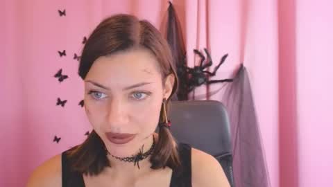 Anni online show from 11-02-25, 03:47