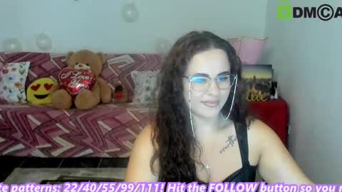 AnissyaX online show from 05-26-26, 02:51