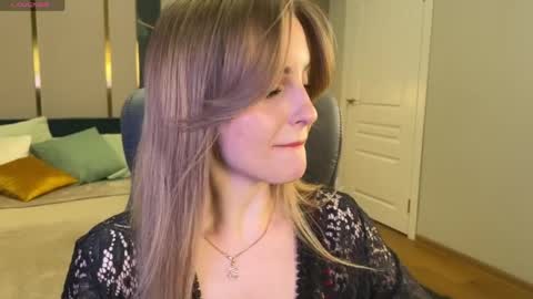 Snapshot of anita_blairr chatting on 04-03-26, 01:14 Anita online show from 04-03-26, 01:14