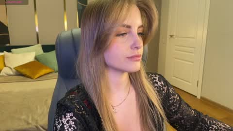 Snapshot of anita_blairr chatting on 04-05-26, 01:03 Anita online show from 04-05-26, 01:03