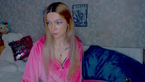 Snapshot of anita_moon_ chatting on 12-26-24, 02:22 anita_moon_ online show from 12-26-24, 02:22