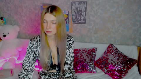 Snapshot of anita_moon_ chatting on 01-07-25, 12:03 anita_moon_ online show from 01-07-25, 12:03