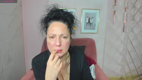 Snapshot of anita_muse chatting on 12-08-24, 01:47 Anita online show from 12-08-24, 01:47