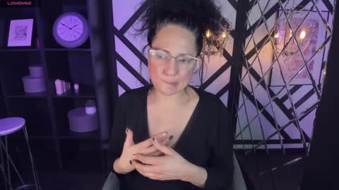Snapshot of anita_muse chatting on 12-15-24, 08:36 Anita online show from 12-15-24, 08:36