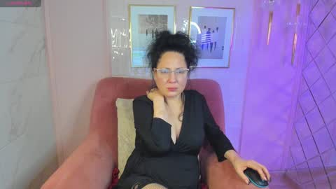 Snapshot of anita_muse chatting on 12-20-24, 01:14 Anita online show from 12-20-24, 01:14