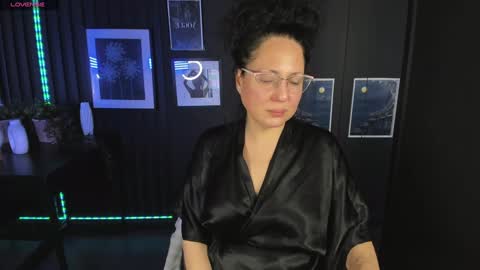 Snapshot of anita_muse chatting on 01-04-25, 10:55 Anita online show from 01-04-25, 10:55