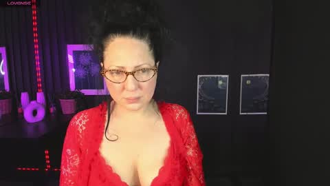 Snapshot of anita_muse chatting on 02-16-25, 01:49 Anita online show from 02-16-25, 01:49