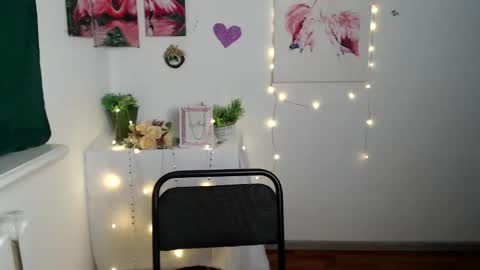 Snapshot of anitaa_a chatting on 09-26-25, 05:44 anitaa_a online show from 09-26-25, 05:44