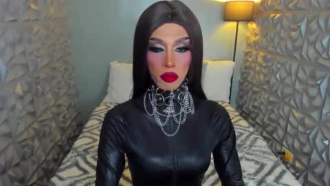 Snapshot of anitacruisze chatting on 03-03-25, 10:20 Miss Ann online show from 03-03-25, 10:20