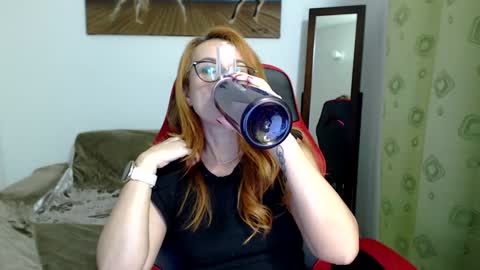 Snapshot of anitazarova chatting on 01-03-25, 08:54 Anita Zarova online show from 01-03-25, 08:54