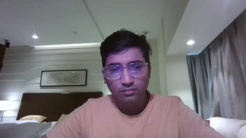 Snapshot of ankur1722 chatting on 06-08-26, 03:51 Slave looking for Mistress online show from 06-08-26, 03:51