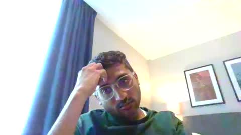 Snapshot of ankur1722 chatting on 08-09-26, 09:03 Slave looking for Mistress online show from 08-09-26, 09:03