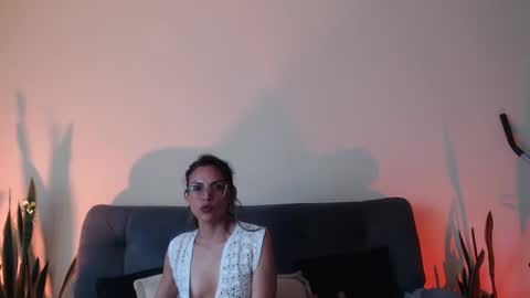 Anma Adler online show from 01-11-25, 04:36