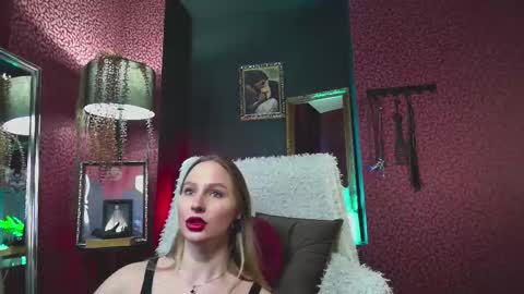 Ann online show from 09-27-25, 02:55