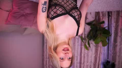 Ann online show from 02-11-26, 02:00