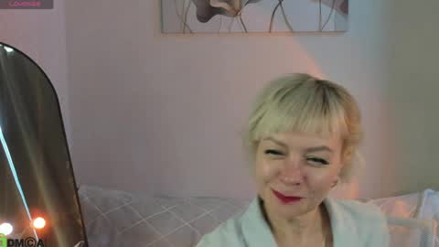 ann_annise online show from 04-09-26, 06:19