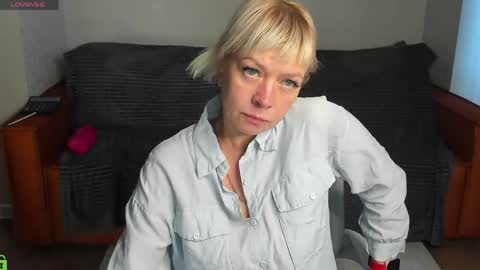 ann_annise online show from 05-11-26, 09:59