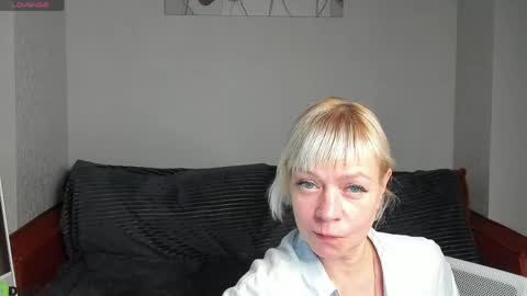 ann_annise online show from 05-11-26, 02:45