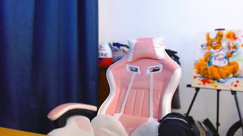 Ann online show from 10-12-25, 04:17