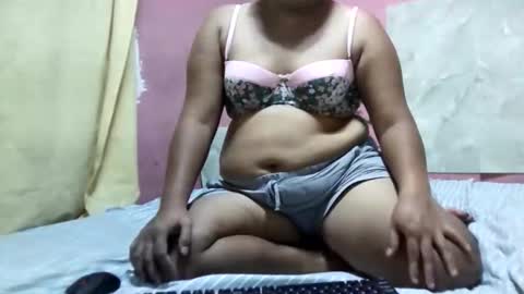 Snapshot of ann_rose2025 chatting on 10-20-25, 10:38 ann_rose2025 online show from 10-20-25, 10:38