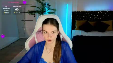 ann_woood online show from 06-30-26, 04:08