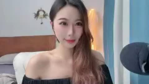 Snapshot of anna188238 chatting on 06-13-26, 04:32 anna188238 online show from 06-13-26, 04:32
