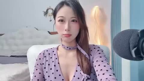 Snapshot of anna188238 chatting on 06-17-26, 04:48 anna188238 online show from 06-17-26, 04:48