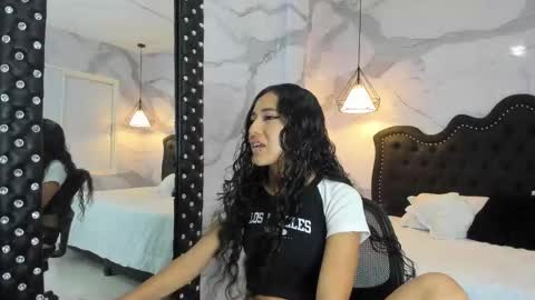 Ana  online show from 11-19-25, 11:43