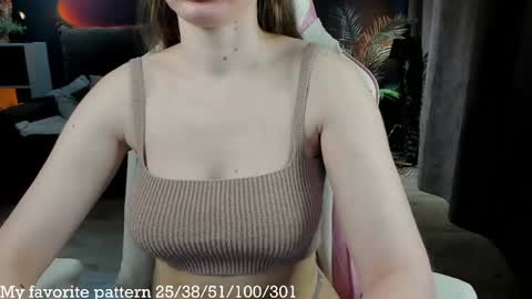 Snapshot of anna_belle3 chatting on 03-21-26, 01:54 AnnaThe next stream is tomorrow online show from 03-21-26, 01:54