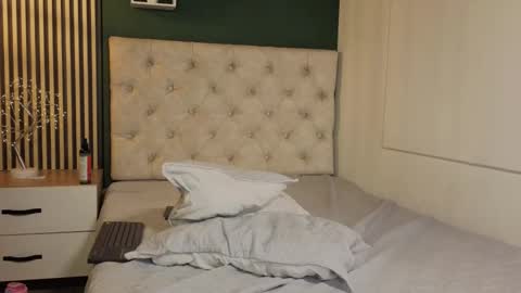 anna_beneet online show from 09-24-25, 03:10