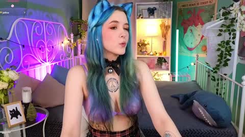 Snapshot of anna_bloom_ chatting on 12-04-24, 04:27 Violett online show from 12-04-24, 04:27