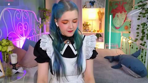 Snapshot of anna_bloom_ chatting on 12-05-24, 04:23 Violett online show from 12-05-24, 04:23